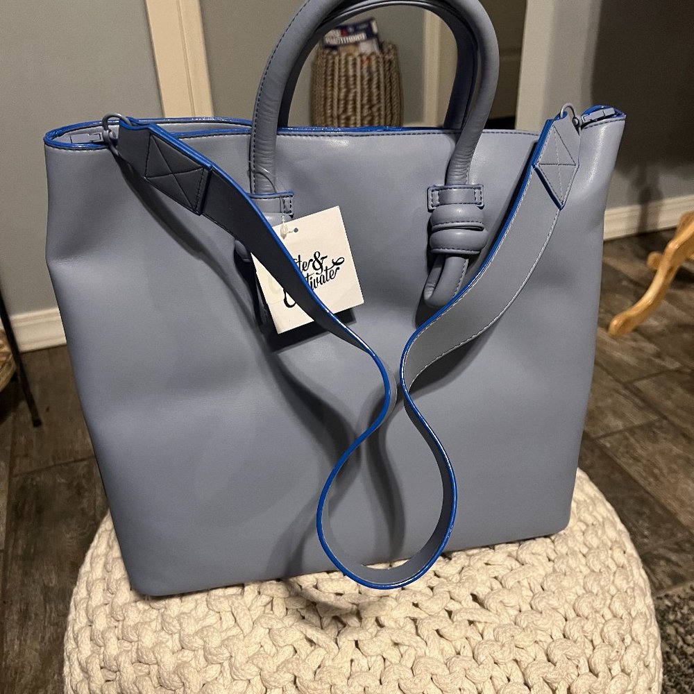 Create & Cultivate Essentials Tote NWT Create & Cultivate